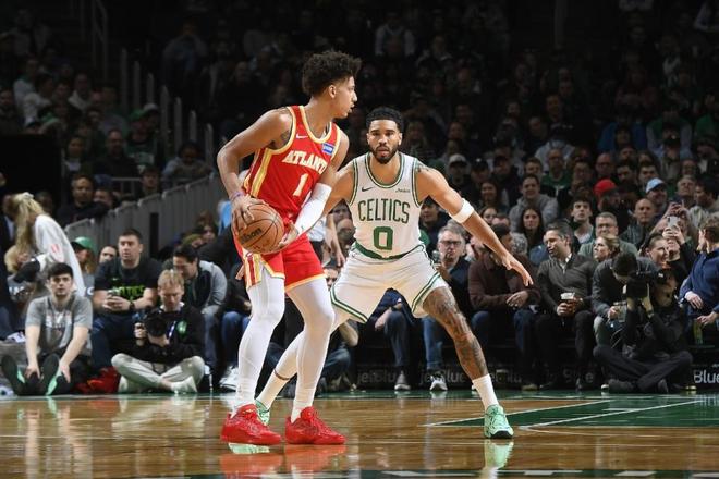 塔图姆率凯尔特人逆转老鹰 防守反击成关键