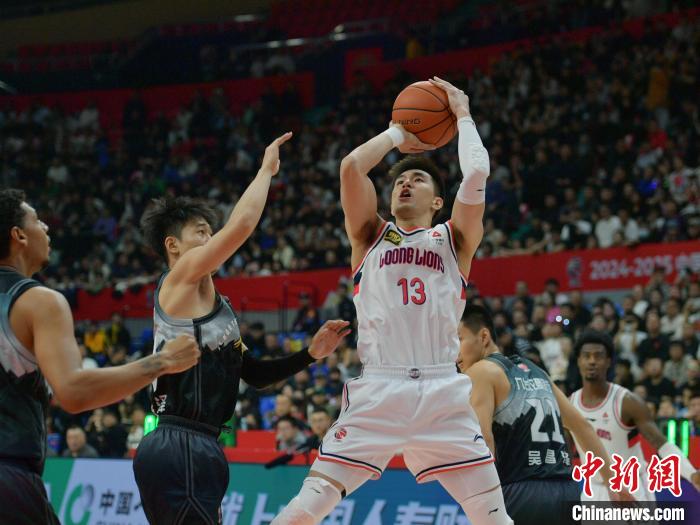 郭艾伦“里程碑”低迷之夜，吉林114-94击败广州