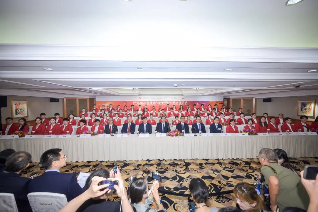 马龙回应未来去向：将继续以运动员身份前进，